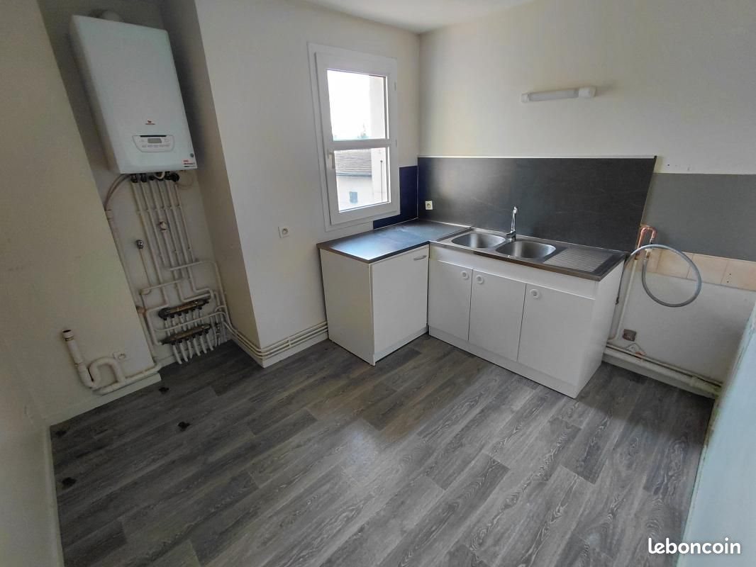 Appartement à louer, 65m², Beaurepaire