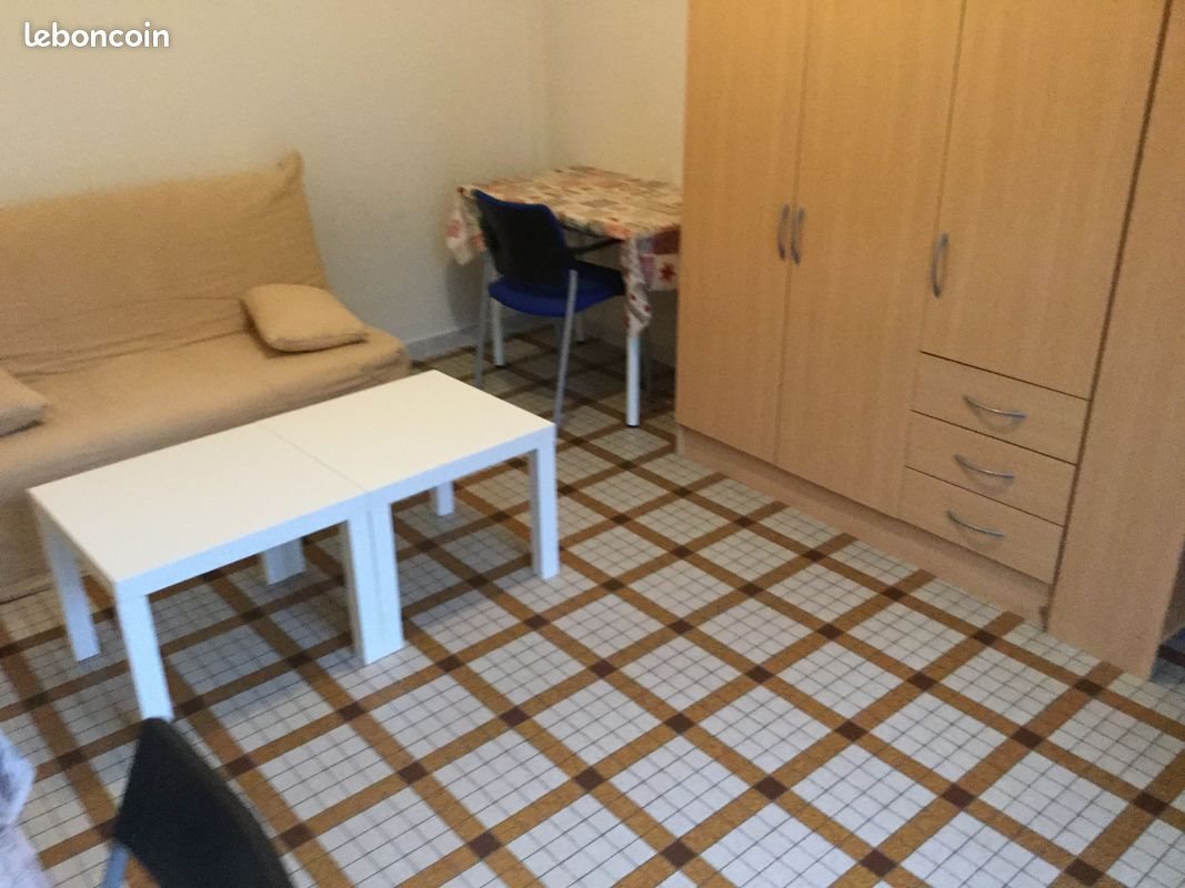 Appartement à louer, 20m², Saint-Julien-les-Villas