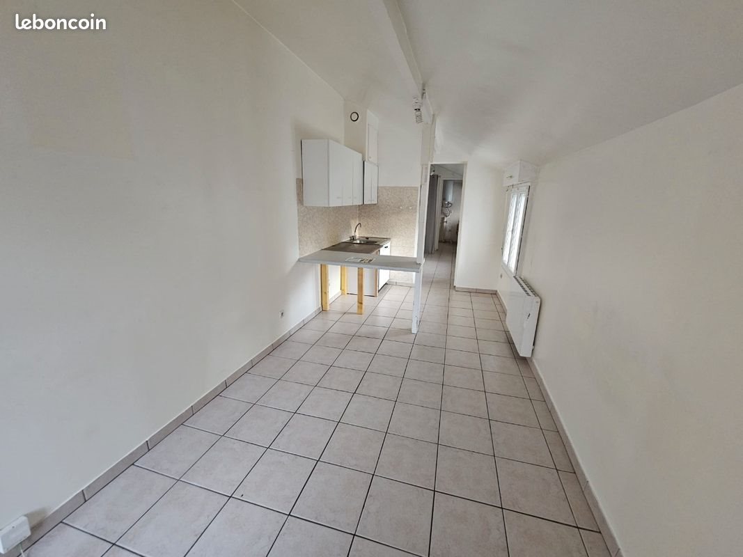 Maison à louer, 28m², Frémainville