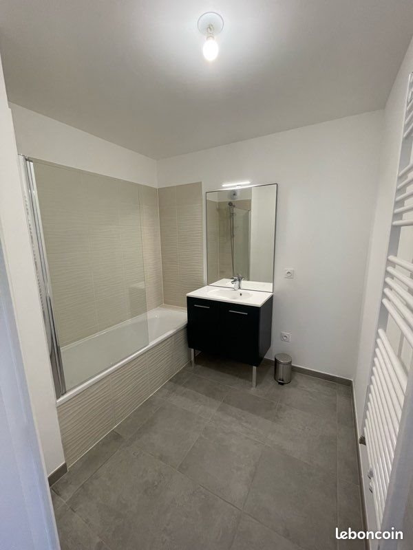 Appartement à louer, 60m², Poisy