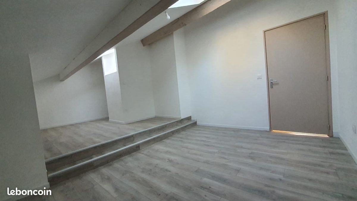 Appartement à louer, 42m², Pont-d'Ain