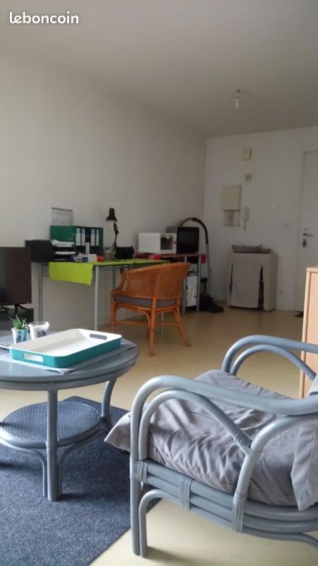 Appartement à louer, 25m², Niort