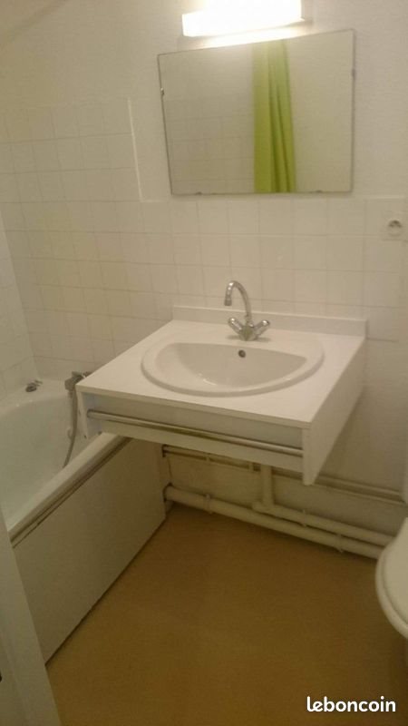 Appartement à louer, 25m², Niort