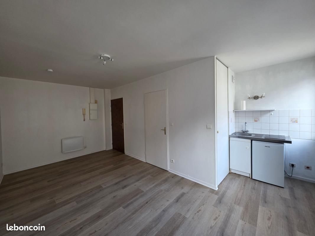 Appartement à louer, 22m², Orléans