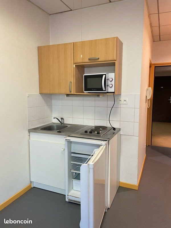 Appartement à louer, 25m², Saint-Etienne