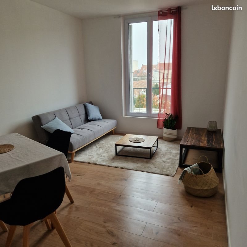 Appartement à louer, 43m², Reims