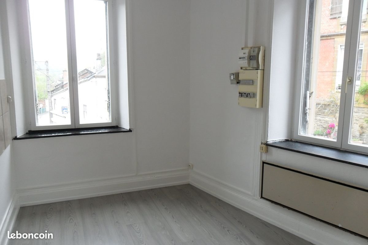 Appartement à louer, 100m², Nouzonville