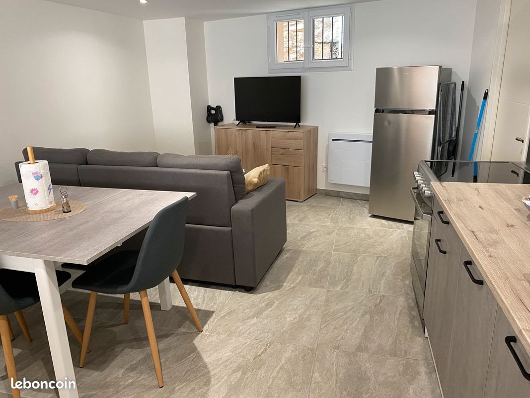 Appartement à louer, 40m², Lagnieu