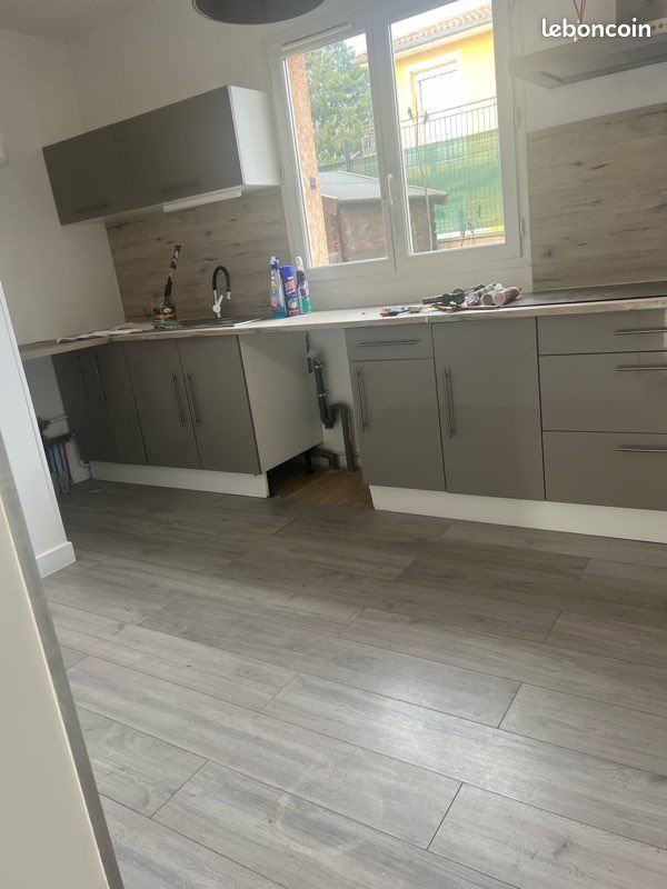 Maison à louer, 65m², Décines-Charpieu