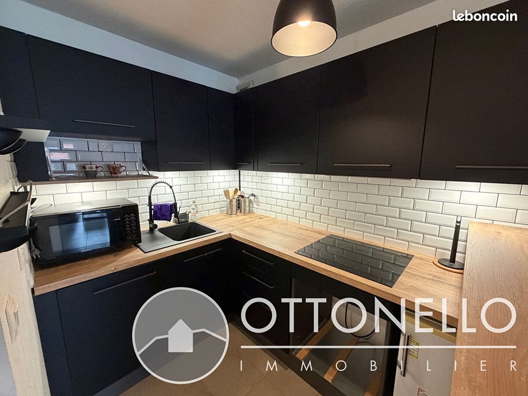 Appartement à louer, 42m², Roquebrune-sur-Argens