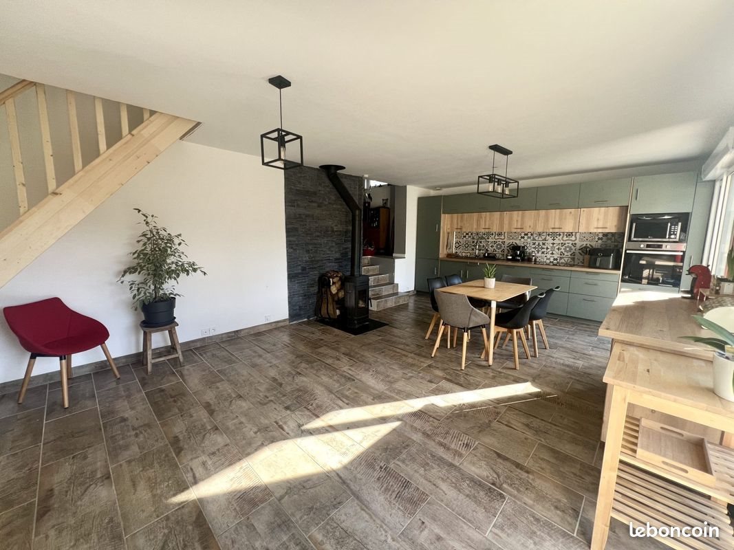 Maison à vendre, 190m², Lesches