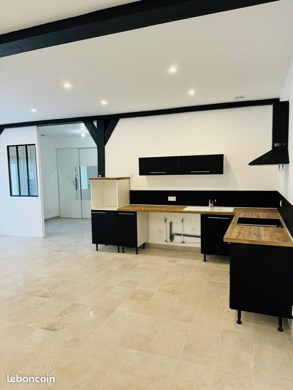 Appartement à louer, 92m², Château-Thierry