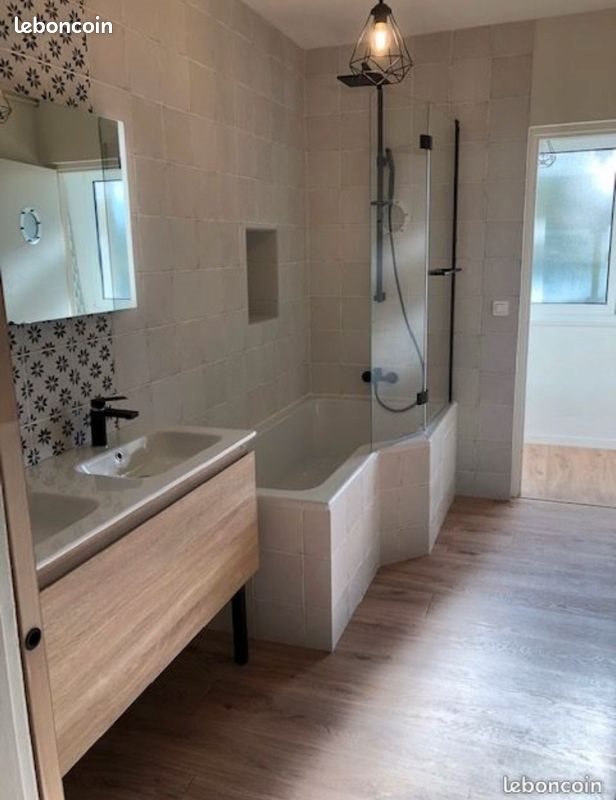 Appartement à louer, 79m², Neuves-Maisons