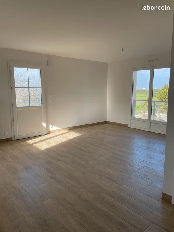 Appartement à louer, 49m², Charron