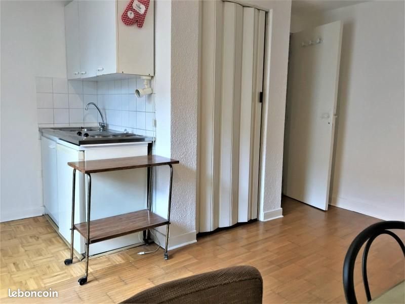 Appartement à louer, 18m², Saint-Etienne