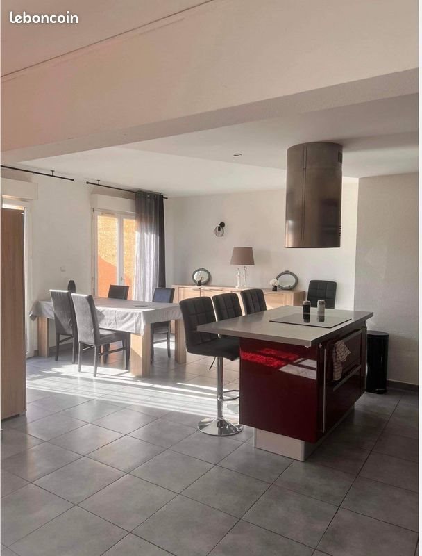 Appartement à vendre, 85m², Aigues-Mortes