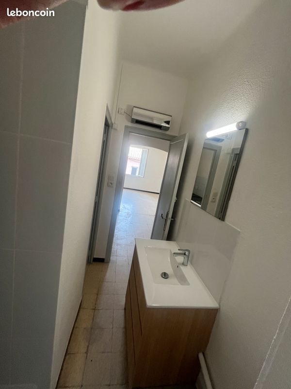 Appartement à louer, 55m², Marignane