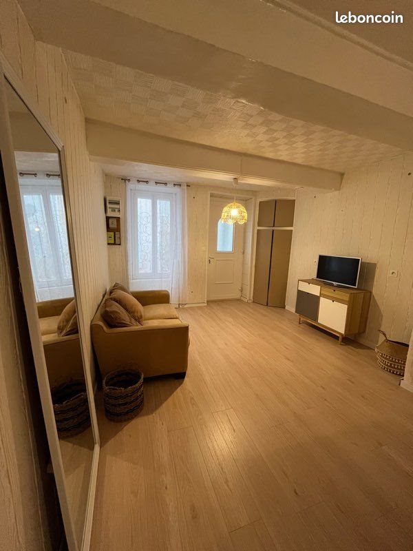 Maison à louer, 80m², Coursan