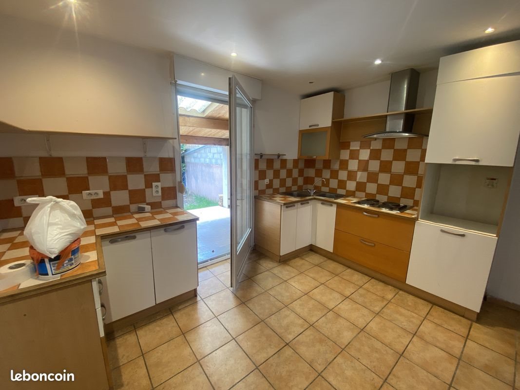 Maison à louer, 54m², Nîmes