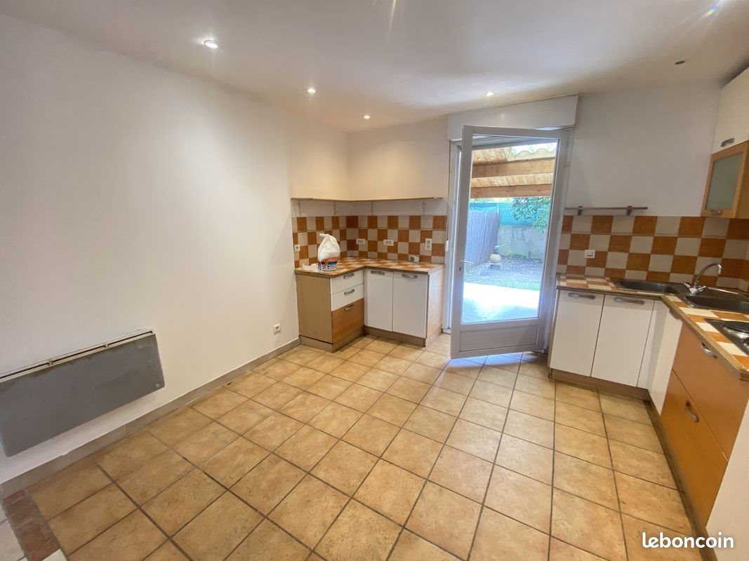 Maison à louer, 54m², Nîmes