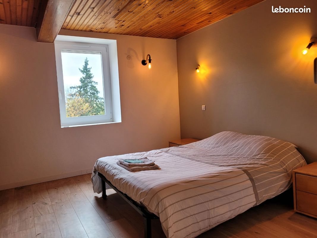 Maison à louer, 90m², Pouilly-lès-Feurs