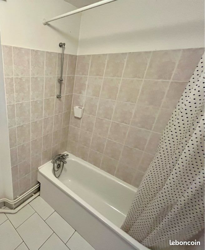 Appartement à louer, 40m², Reims