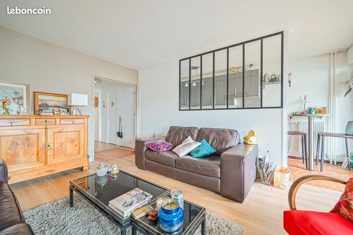 Appartement à vendre, 68m², Paris 20ème