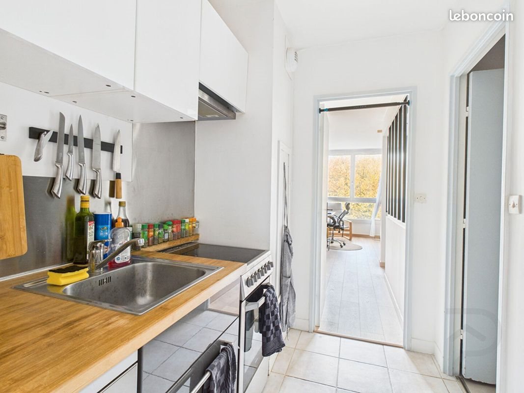 Appartement à louer, 32m², Paris 20ème