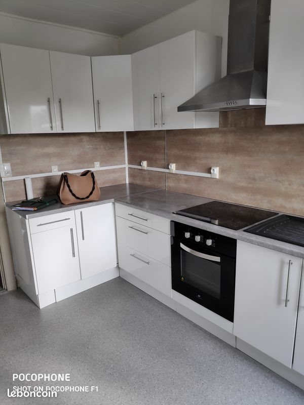 Appartement à louer, 71m², Avesnes-sur-Helpe