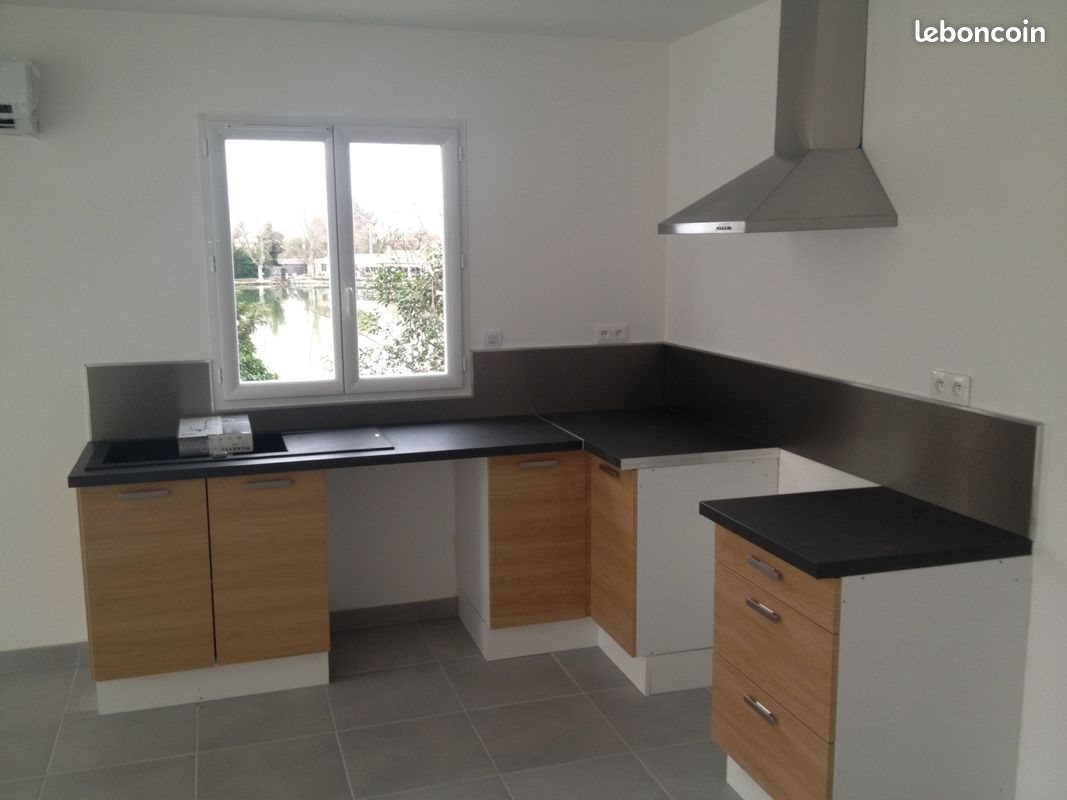 Maison à louer, 85m², Valréas