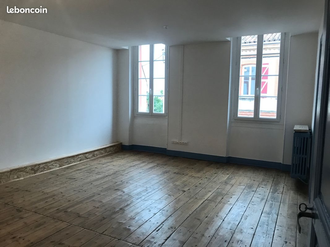Appartement à louer, 118m², Auterive