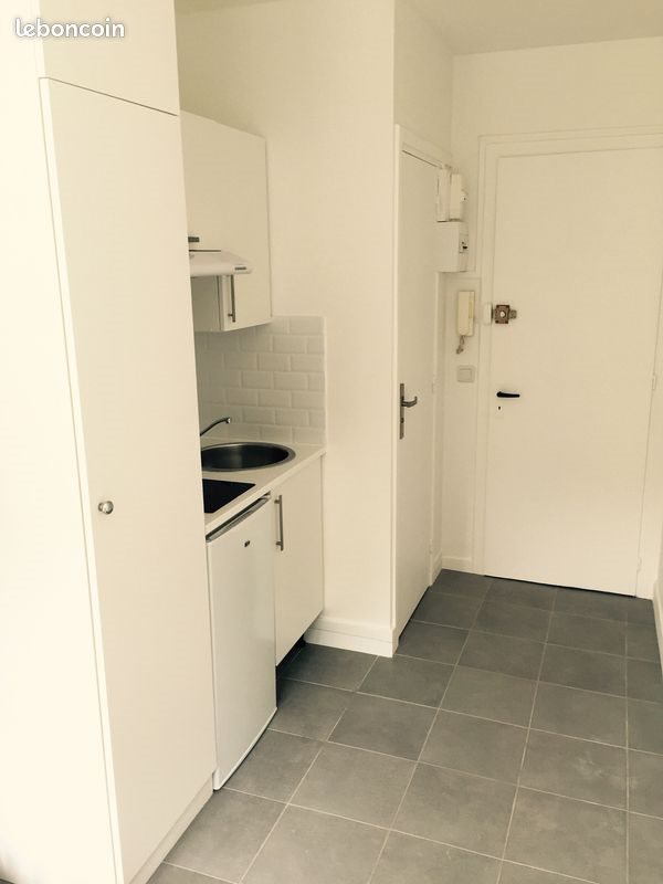 Appartement à louer, 13m², Paris 17ème