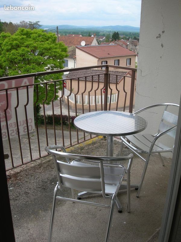 Appartement à louer, 27m², Autun