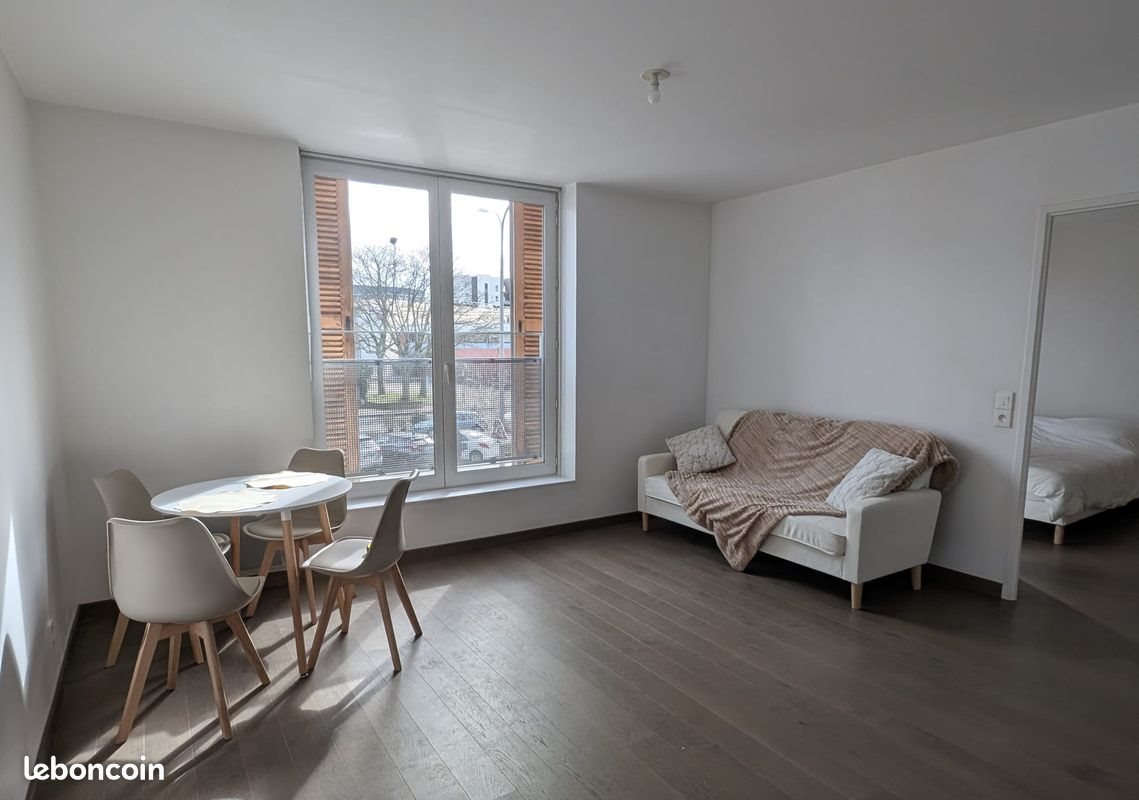 Appartement à louer, 42m², Vélizy-Villacoublay