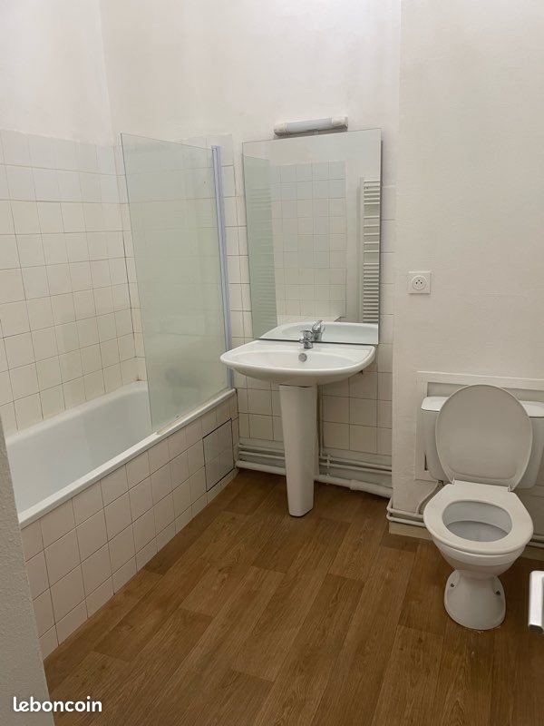 Appartement à louer, 40m², Saint-Ambroix