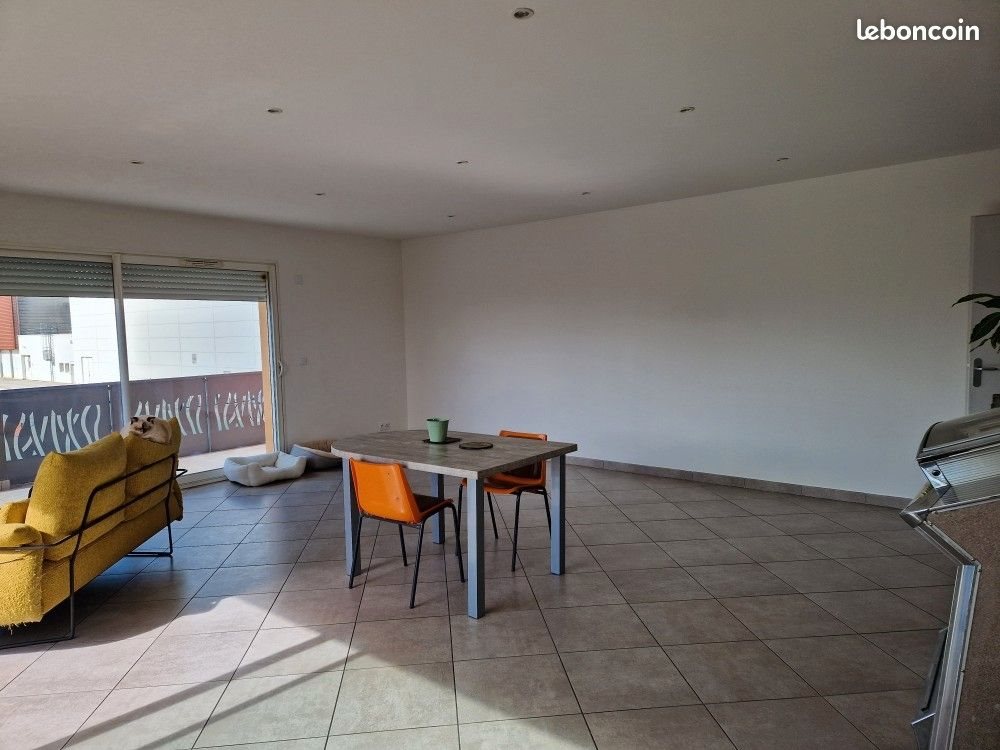 Appartement à louer, 123m², Viriat