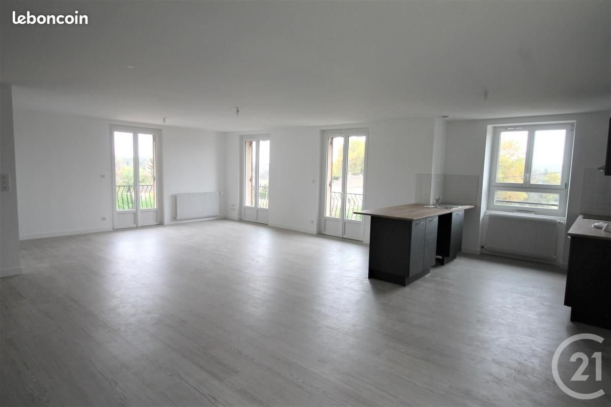 Appartement à louer, 106m², Sarlat-la-Canéda