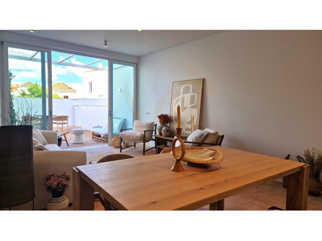 Exclusive 3 bedroom villa in Tavira, with private pool and parking