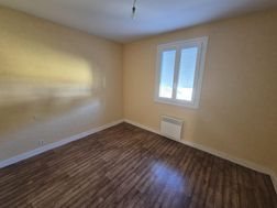 Appartement à louer, 75m², Laguenne