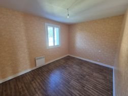 Appartement à louer, 75m², Laguenne