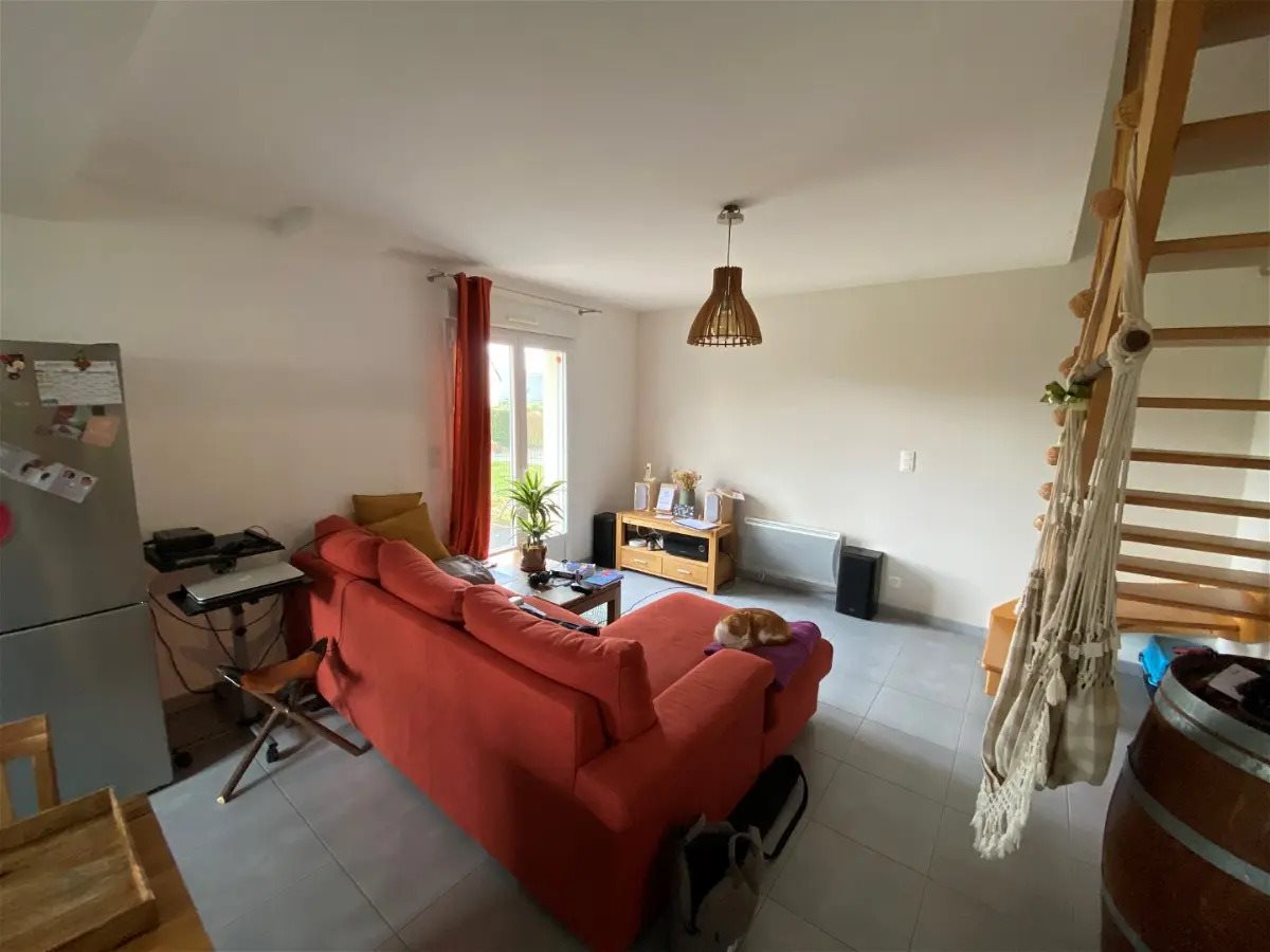 Maison à louer, 83m², Bourg-des-Comptes