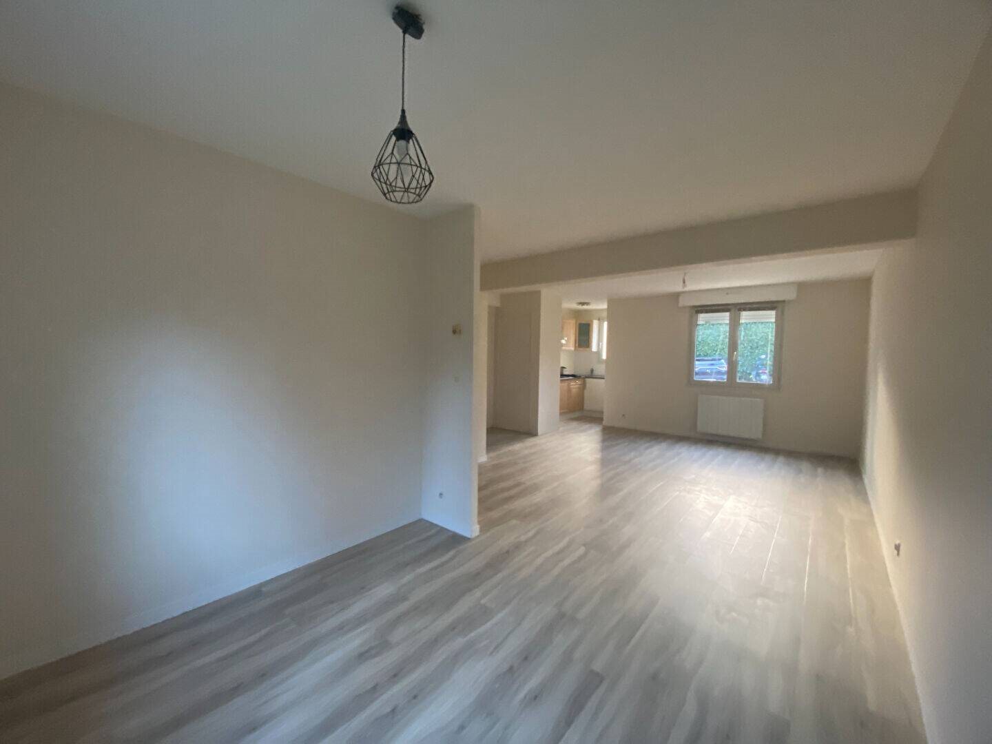 Appartement à louer, 48m², Quimperlé