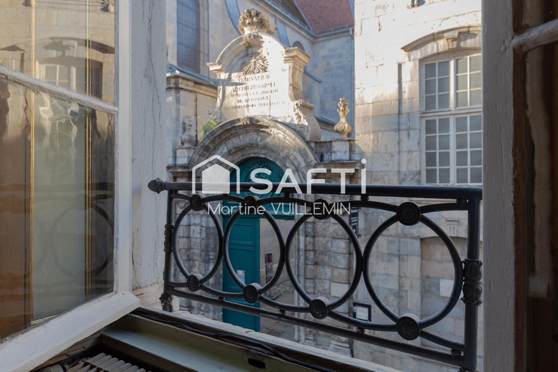 Appartement à vendre, 214m², Besançon