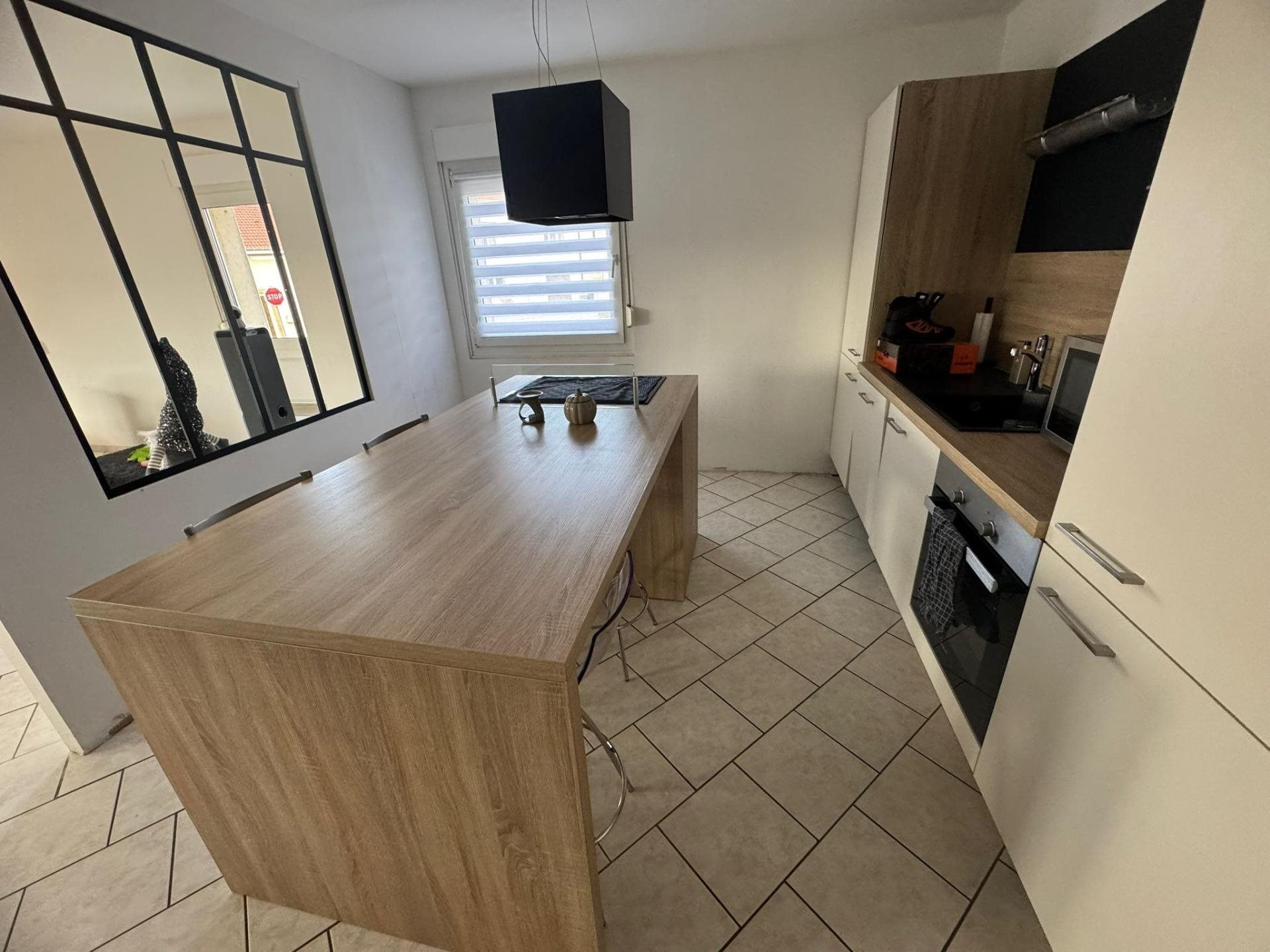 Appartement à vendre, 96m², Cosnes-et-Romain