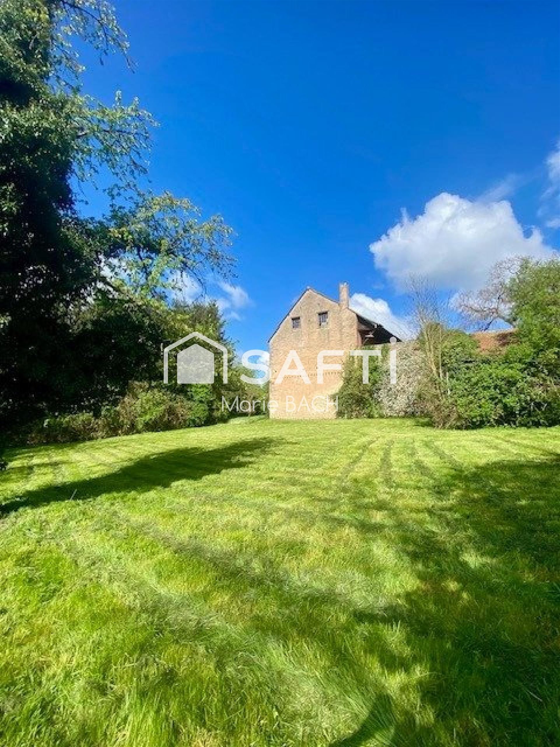 Appartement à vendre, 947m², Sarre-Union