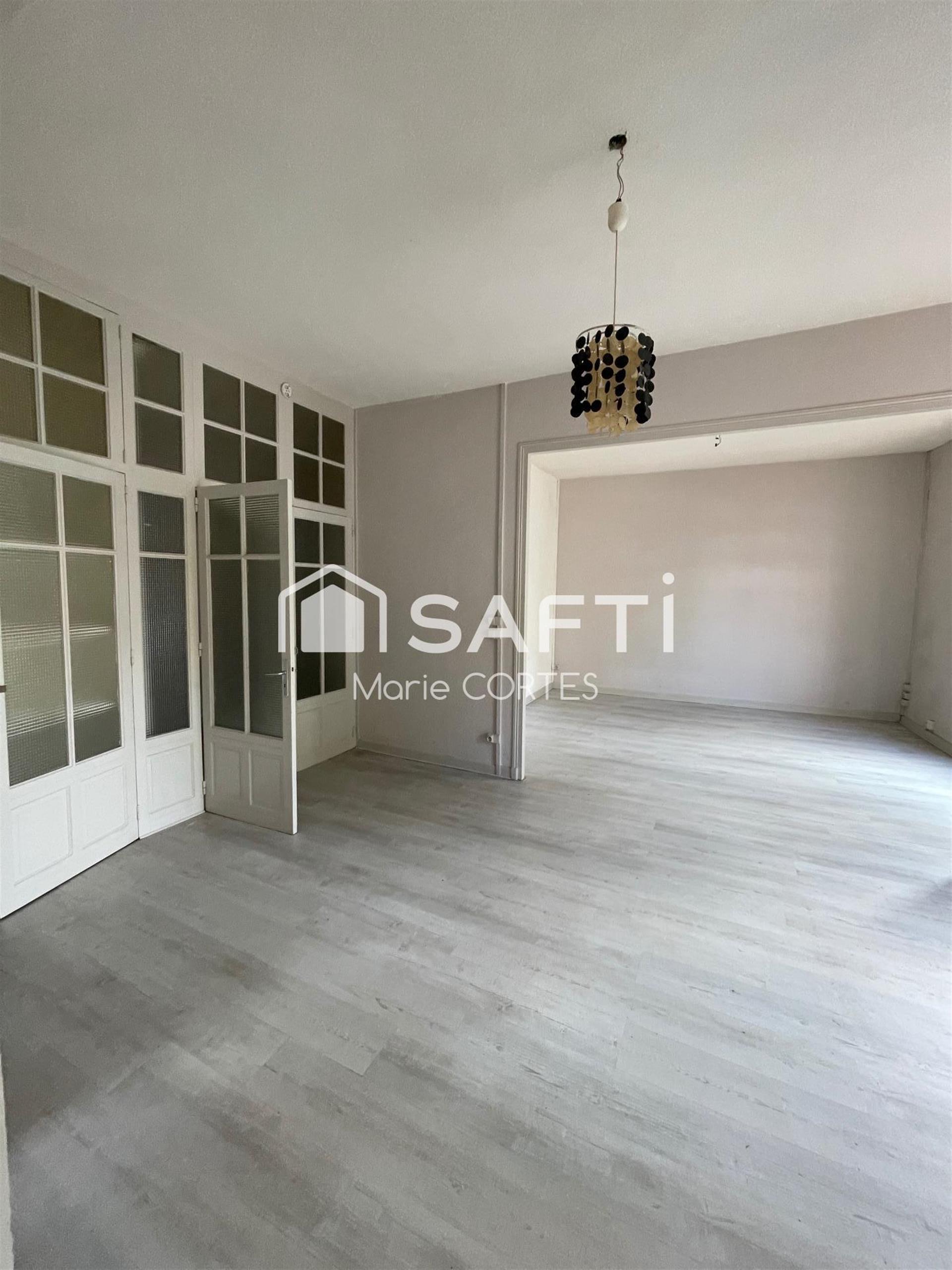 Appartement à vendre, 548m², Carmaux