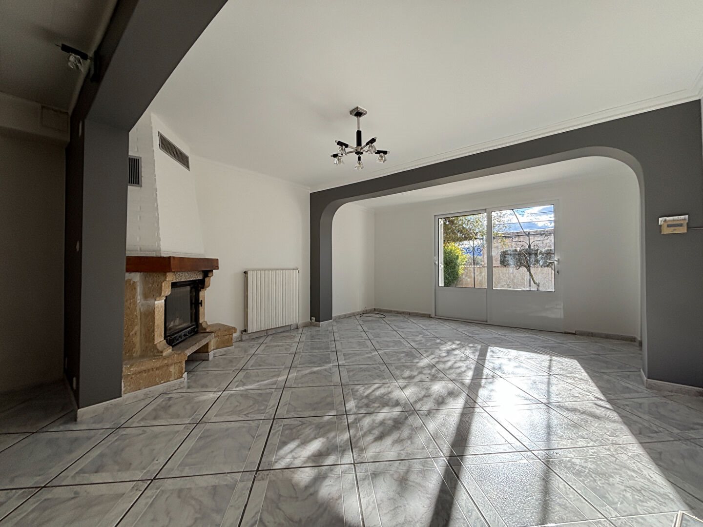 Maison à vendre, 91m², Château-Arnoux-Saint-Auban