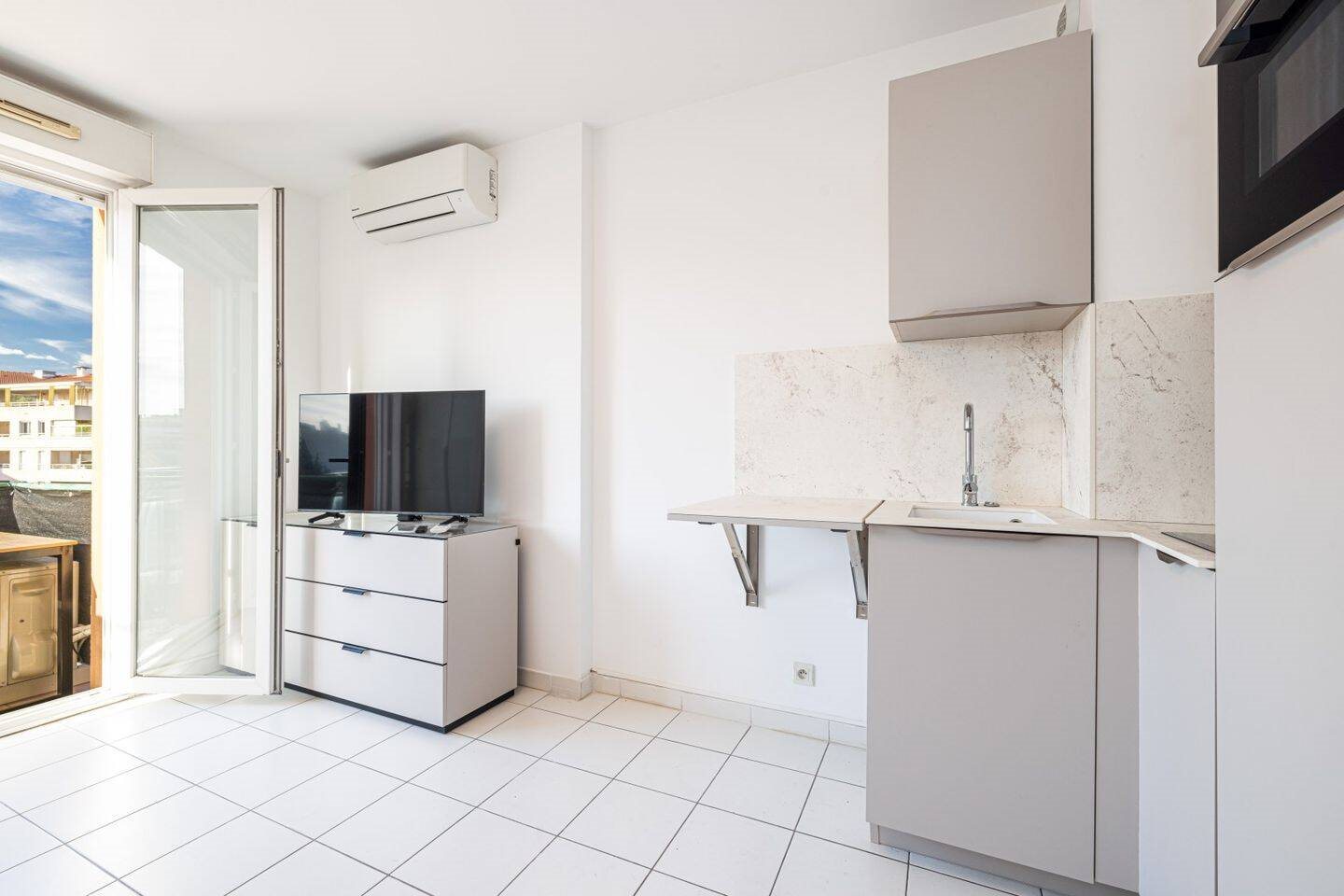 Appartement à louer, 17m², Nice