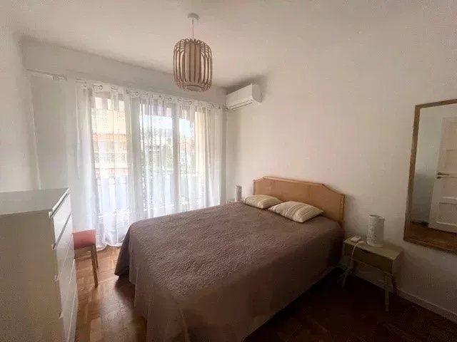 Appartement à louer, 45m², Beaulieu-sur-Mer