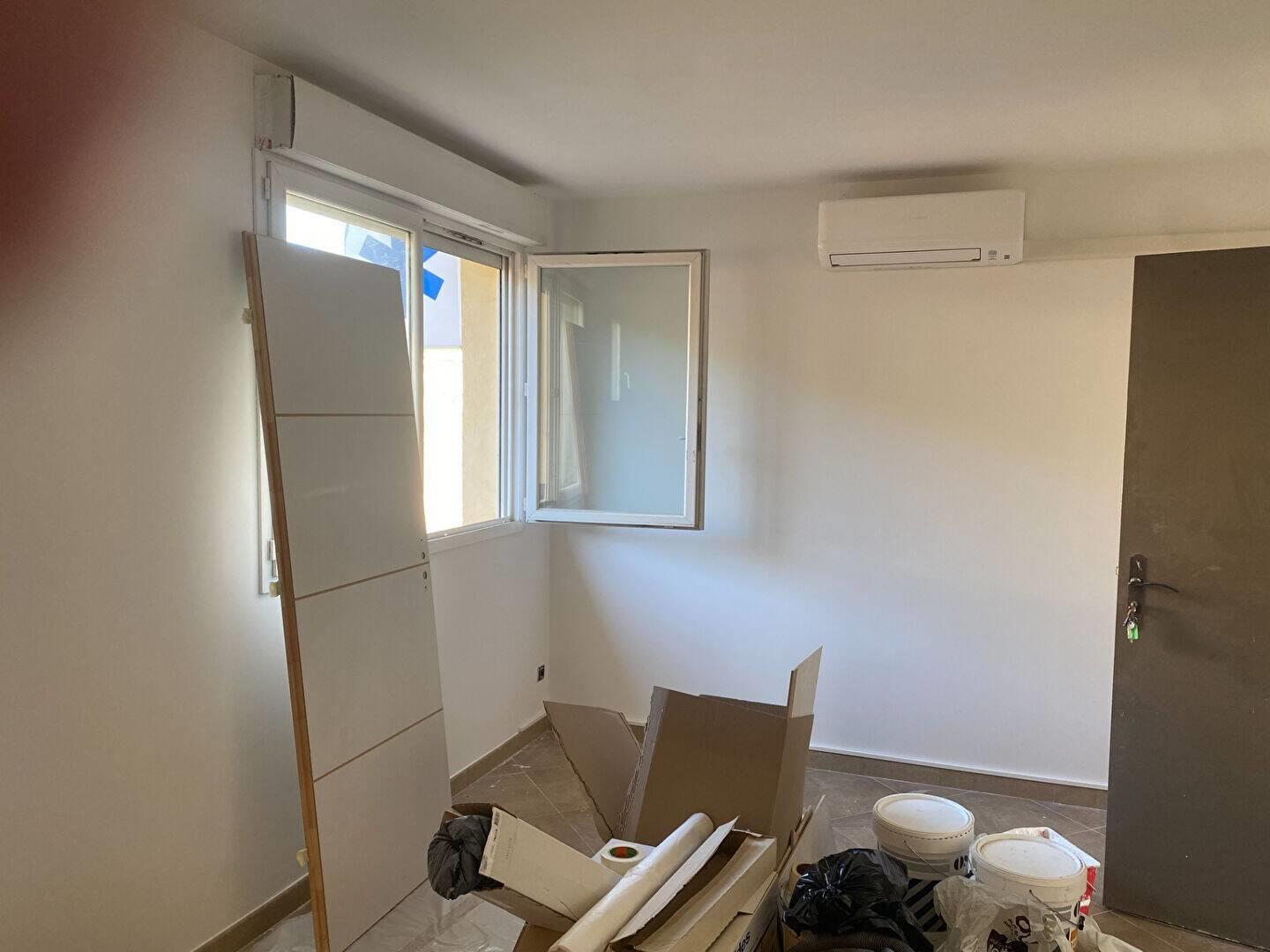 Appartement à louer, 20m², Peypin